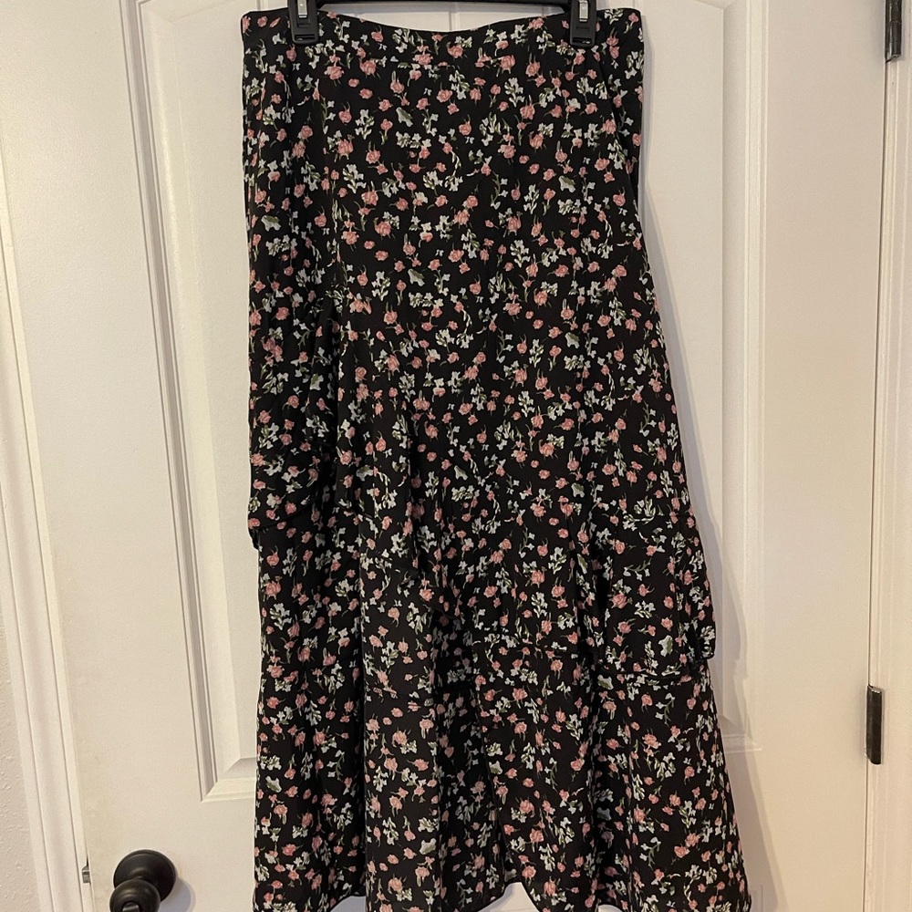 NWT High Low Skirt XL